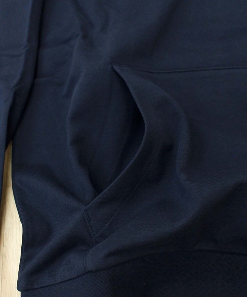 EMPORIO ARMANI(エンポリオアルマーニ)の「EA7 スリーブロゴスウェットパーカー 8NPM18 PJ05Z(パーカー・メンズ・ブラック/ネイビー・M/L/XL)」の15枚目の写真