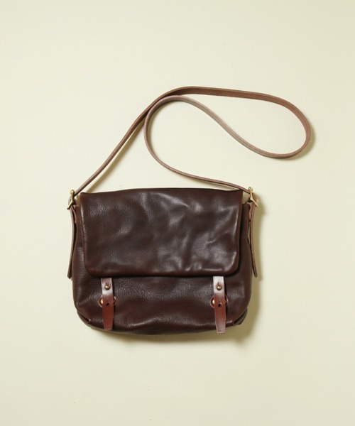 THE SUPERIOR LABOR(シュペリオールレイバー)の「soft look leather bag(ショルダーバッグ・メンズ・ブラック/ブラウン/ナチュラル・FREE)」の2枚目の写真