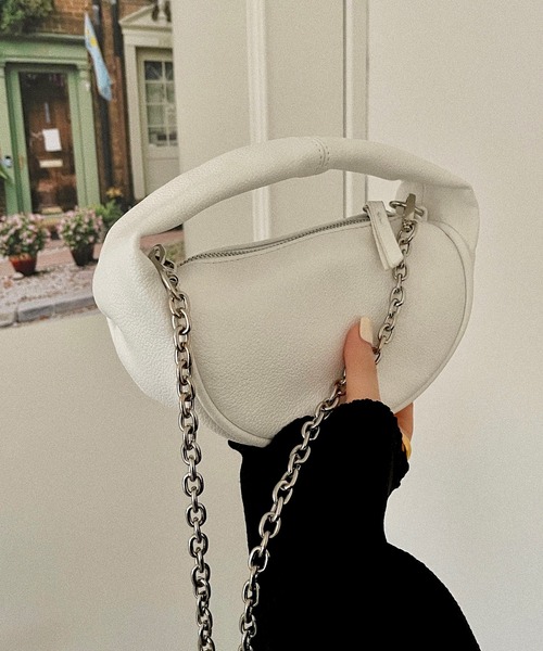 etade（エタード）の「【etade】2way crescent mini bag etda22s001（ショルダーバッグ・レディース・ホワイト/ブラック/グリーン/モカ・FREE）」の18枚目の写真