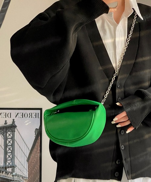 etade（エタード）の「【etade】2way crescent mini bag etda22s001（ショルダーバッグ・レディース・ホワイト/ブラック/グリーン/モカ・FREE）」の6枚目の写真