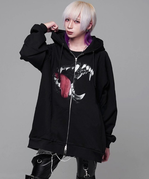 CIVARIZE（シヴァーライズ）の「『CIVARIZE/シヴァーライズ』プリントオーバーサイズジップアップパーカー（パーカー・メンズ・ブラック/グレー・FREE）」の2枚目の写真