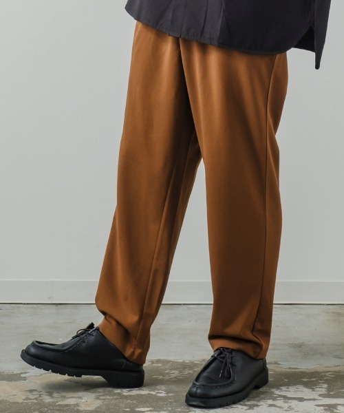 improves（インプローブス）の「カットジョーゼット ワンタック トラウザーズパンツ セットアップ対応（スラックス・メンズ・ブラック/ネイビー/オリーブ/ブラウン/カーキ/杢グレー/ライトブラウン/ベージュ/チャコールグレー・MEDIUM/LARGE）」の5枚目の写真