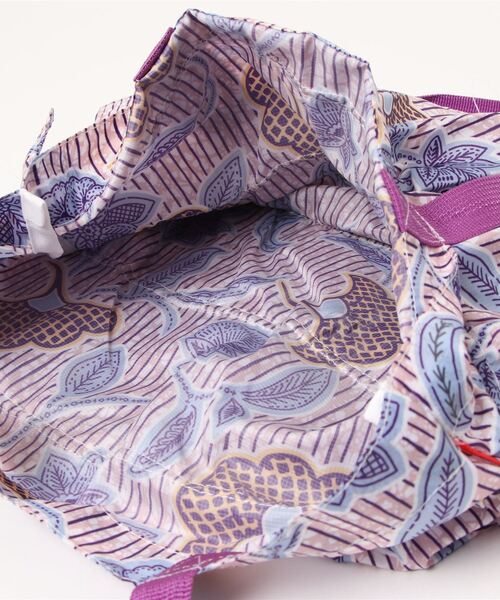 チチカカ（チチカカ）の「アフリカンフリルトートバッグ（トートバッグ・レディース・ブラウン/レッド/ブルー・FREE）」の20枚目の写真