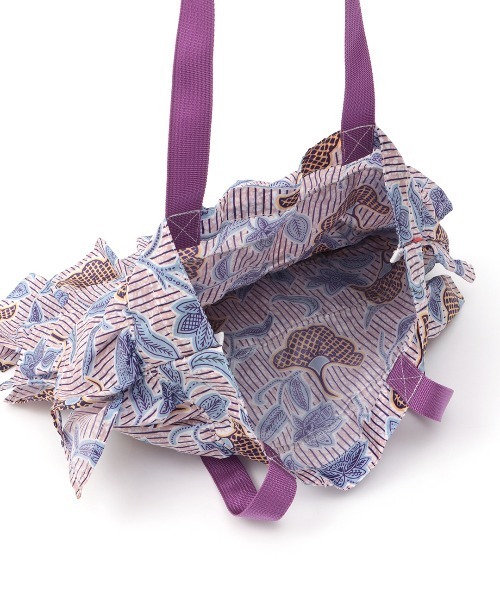 チチカカ（チチカカ）の「アフリカンフリルトートバッグ（トートバッグ・レディース・ブラウン/レッド/ブルー・FREE）」の15枚目の写真