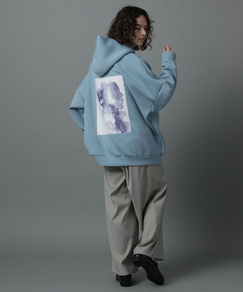 HARE（ハレ）の「モダールドルマンパーカー(HARE)（パーカー・メンズ・ブラック/オフホワイト/ライトインディゴブルー・SMALL/MEDIUM）」の20枚目の写真