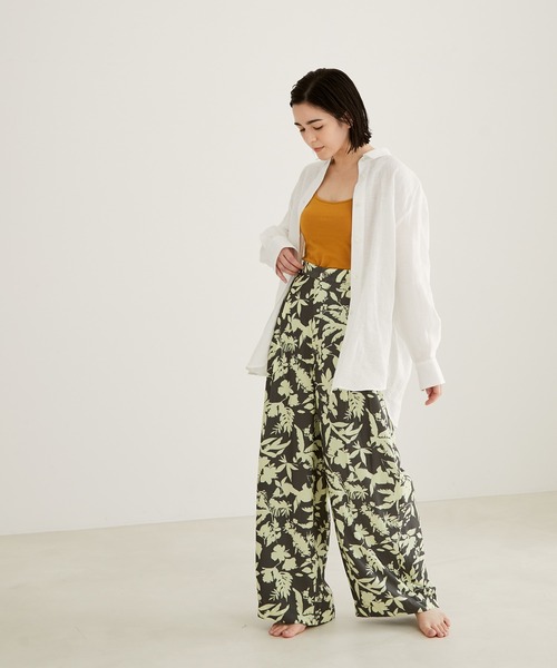 SALON adam et rope'(サロン アダム エ ロペ)の「【セットアップ対応】リネンオーバーシャツ(シャツ/ブラウス・レディース・ホワイト/ベージュ/オレンジ/ブルー・FREE)」の19枚目の写真