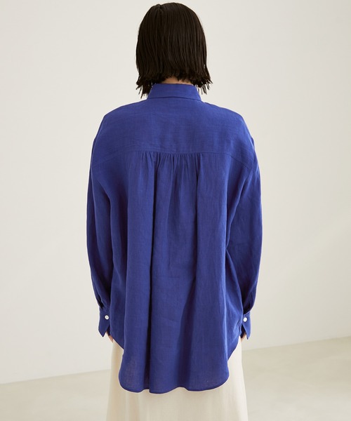 SALON adam et rope'(サロン アダム エ ロペ)の「【セットアップ対応】リネンオーバーシャツ(シャツ/ブラウス・レディース・ホワイト/ベージュ/オレンジ/ブルー・FREE)」の21枚目の写真