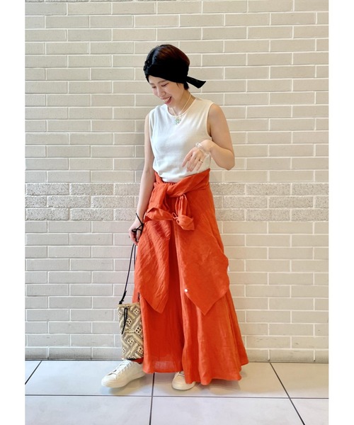 SALON adam et rope'(サロン アダム エ ロペ)の「【セットアップ対応】リネンオーバーシャツ(シャツ/ブラウス・レディース・ホワイト/ベージュ/オレンジ/ブルー・FREE)」の12枚目の写真