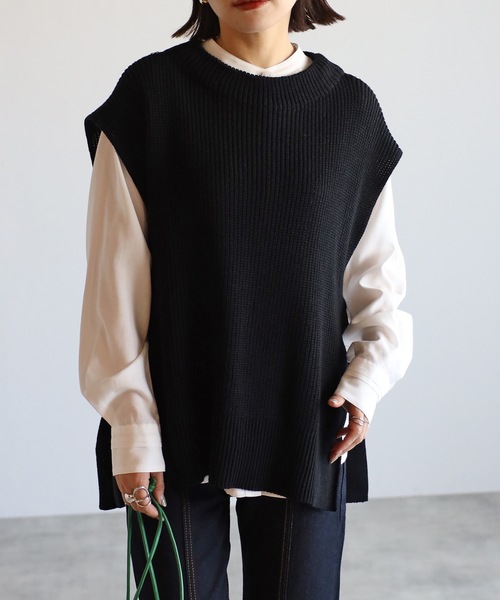 ap retro（アプレトロ）の「サイドベルトニットベスト（ベスト・レディース・オフホワイト/グレイッシュベージュ/ブラック・FREE）」の3枚目の写真