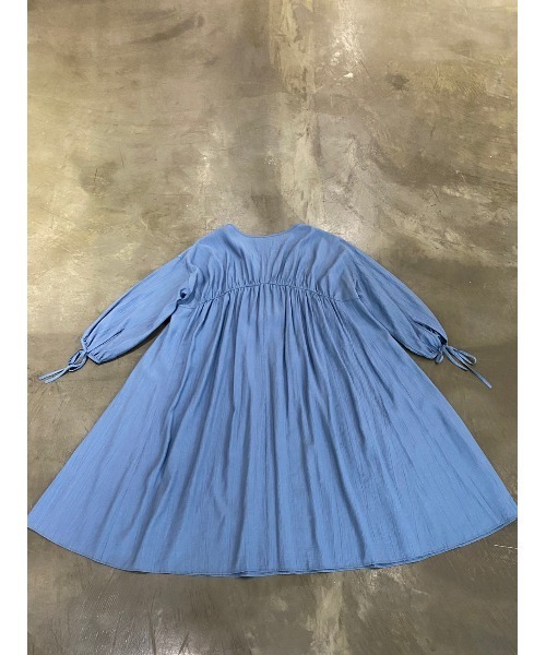 TRUNC（トランクエイティーエイト）の「Wrinkle Gather Bias One Piece（ワンピース・レディース・ベージュ/ダークブルー/ブラック・FREE）」の10枚目の写真