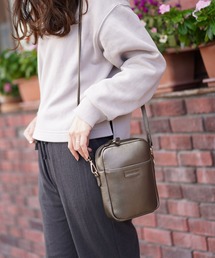 [GINA CLAIR]牛革レザーミニショルダーバッグ