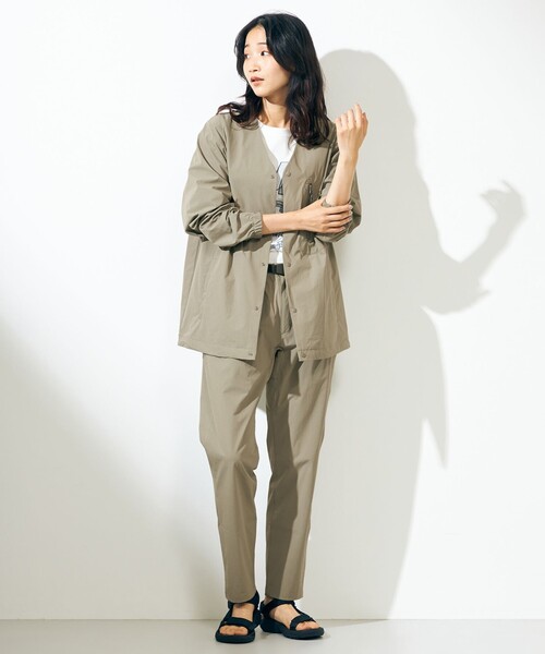 SHARE PARK（シェアパーク）の「【UNISEX】UVカット カレッジロゴTシャツ（Tシャツ/カットソー・メンズ・ホワイト系/ブルー系/ネイビー系・X-LARGE/MEDIUM/LARGE/X-SMALL/SMALL）」の8枚目の写真