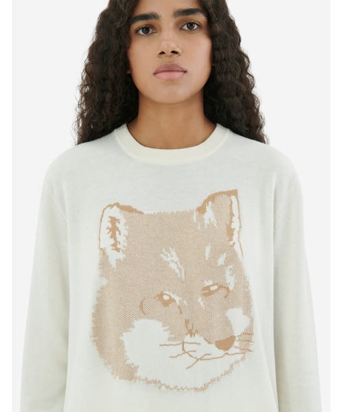 Maison Kitsune(メゾンキツネ)の「PIQUE FOX HEAD R-NECK PULLOVER(ニット/セーター・メンズ・キナリ・XXS/XS/L/M/S/XL)」の9枚目の写真