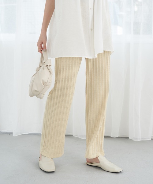 earth music&ecology（アースミュージックアンドエコロジー）の「ランダムリブカットパンツ（その他パンツ・レディース・アイボリー/グレイッシュベージュ/イエロー・FREE）」の3枚目の写真