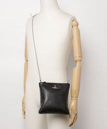 Vivienne Westwood MAN ボディ バッグ ショルダーバッグ Vivienne Westwood MAN（ヴィヴィアンウエストウッドマン）の