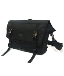 TRUCKS DOUBLE BELT MESSENGER BAG/メッセンジャーバッグ