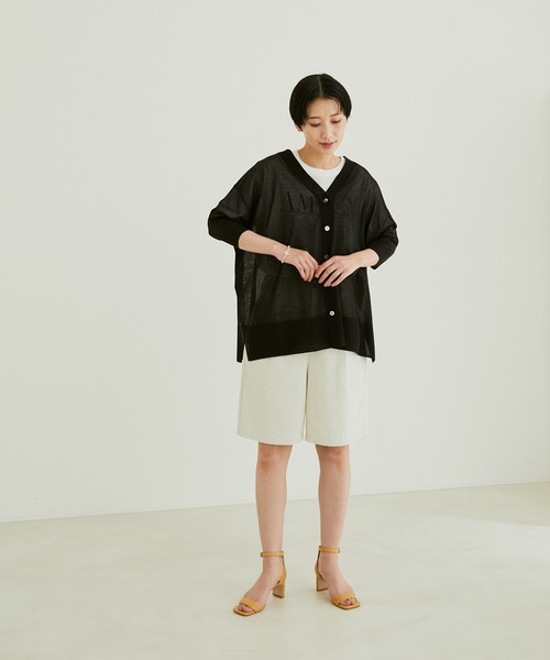 SALON adam et rope'（サロン アダム エ ロペ）の「ハーフスリーブシアーVネックサマーカーディガン（カーディガン/ボレロ・レディース・ブラック/オフホワイト/ピンク/グリーン系その他・FREE）」の17枚目の写真