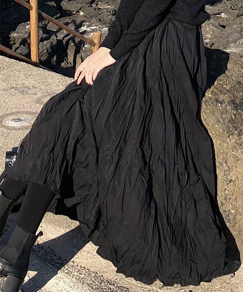 Dream garden（ドリームガーデン）の「YUGA  皺加工フレアスカート（スカート・レディース・ホワイト/ブラック/オフホワイト・FREE）」の5枚目の写真