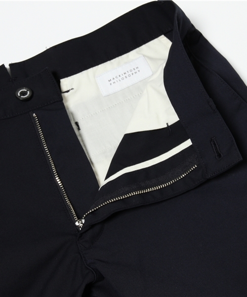 MACKINTOSH PHILOSOPHY（ﾏｯｷﾝﾄｯｼｭ ﾌｨﾛｿﾌｨｰ）の「カラーピケテーパードパンツ（その他パンツ・メンズ・ダークネイビー/オフホワイト/レッド/ネイビー/ベージュ/イエロー・38/44/42/36/40）」の16枚目の写真