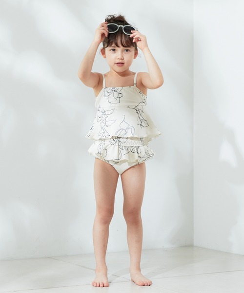 Chico(チコ)の「【水着/トップス】Kids ペプラムバックリボントップス(水着・キッズ・ホワイト/ホワイト系その他2/ブラック系その他2/ブルー・110/130)」の3枚目の写真