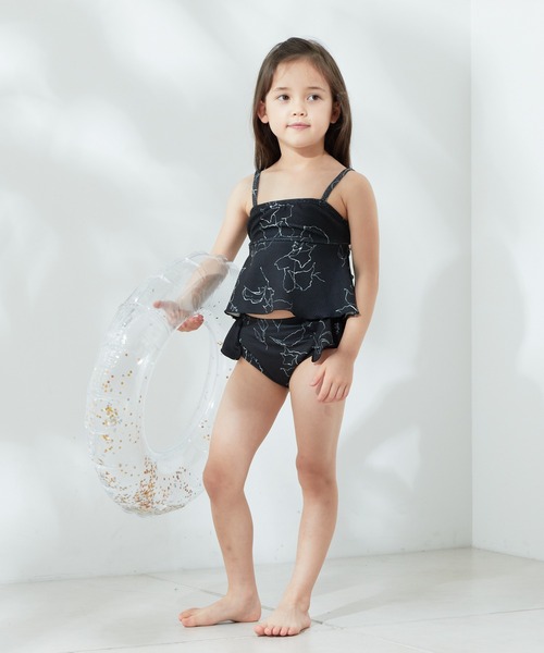 Chico(チコ)の「【水着/トップス】Kids ペプラムバックリボントップス(水着・キッズ・ホワイト/ホワイト系その他2/ブラック系その他2/ブルー・110/130)」の4枚目の写真