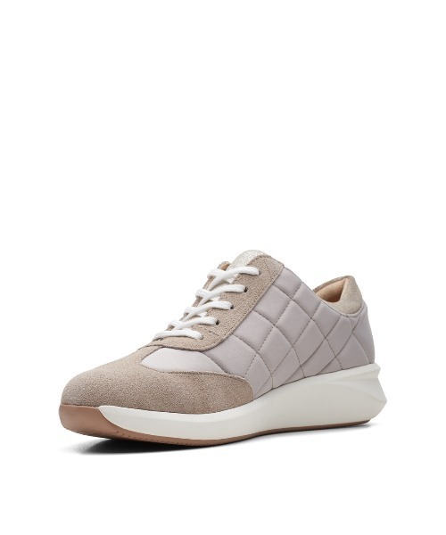 Clarks(クラークス)の「【ネット限定】 Un Rio Stitch / アンリオステッチ(サンドコンビ)(スニーカー・レディース・ベージュ・UK5/UK6/UK4/UK3/UK3.5/UK4.5/UK5.5)」の7枚目の写真