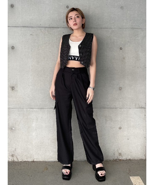 ENVYM(アンビー)の「コンパクトベスト(その他アウター・レディース・ブラック/グレー/ストライプ・FREE)」の14枚目の写真