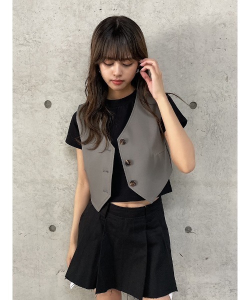 ENVYM(アンビー)の「コンパクトベスト(その他アウター・レディース・ブラック/グレー/ストライプ・FREE)」の17枚目の写真