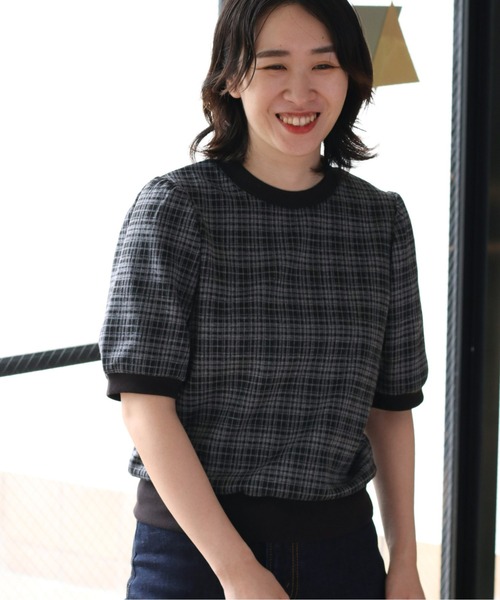 cepo(セポ)の「ダークチェックパフスリーブTee(Tシャツ/カットソー・レディース・チャコールグレー/グレー/イエロー系・M)」の2枚目の写真