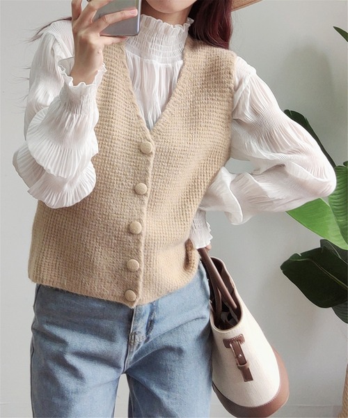 MAISON DE THERESE（メゾン ド テレーズ）の「Vネックワッフルニットベスト  ニット/セーター（ベスト・レディース・ライトブラウン/ベージュ/ブラック/アイボリー・FREE）」の9枚目の写真