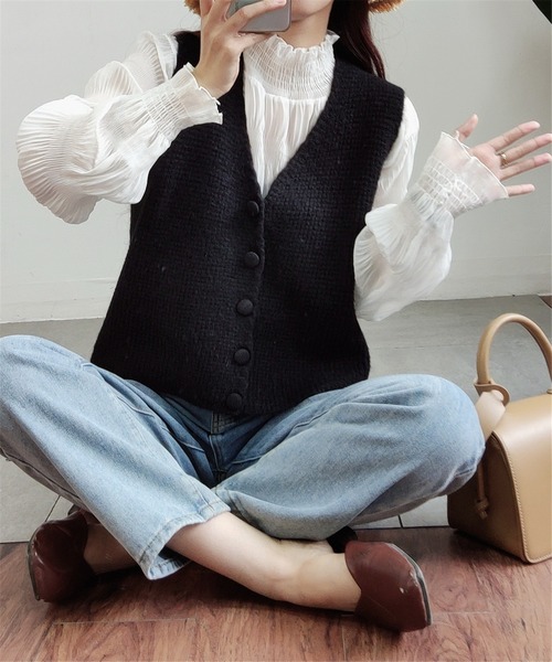 MAISON DE THERESE（メゾン ド テレーズ）の「Vネックワッフルニットベスト  ニット/セーター（ベスト・レディース・ライトブラウン/ベージュ/ブラック/アイボリー・FREE）」の15枚目の写真