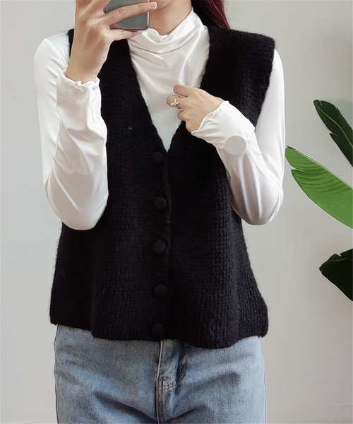 MAISON DE THERESE（メゾン ド テレーズ）の「Vネックワッフルニットベスト  ニット/セーター（ベスト・レディース・ライトブラウン/ベージュ/ブラック/アイボリー・FREE）」の18枚目の写真