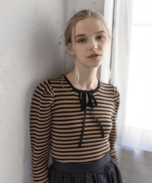 clear(クリア)の「ボーダーフロントリボンニットトップス ≪STAY MOTION≫(ニット/セーター・レディース・ブラック×ホワイト/ブラック系その他・F)」の21枚目の写真