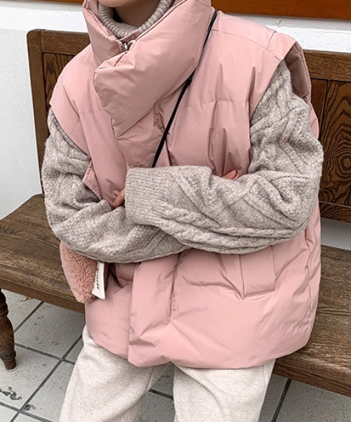 Vipoa（ヴィポア）の「ボリュームダウンベスト（ダウンベスト・レディース・アイボリー/ブラック/ライトピンク・FREE）」の3枚目の写真