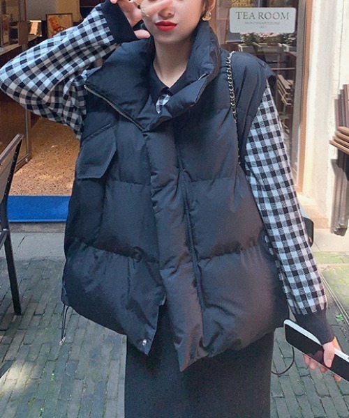 Vipoa（ヴィポア）の「ボリュームダウンベスト（ダウンベスト・レディース・アイボリー/ブラック/ライトピンク・FREE）」の14枚目の写真