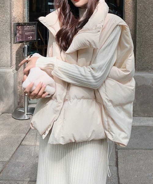 Vipoa（ヴィポア）の「ボリュームダウンベスト（ダウンベスト・レディース・アイボリー/ブラック/ライトピンク・FREE）」の16枚目の写真