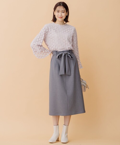 組曲（クミキョク）の「【大人気商品につきNEWカラー登場！】シアーフラワーレース ブラウス（シャツ/ブラウス・レディース・アイボリー系/ピンク系/スカイブルー系/ネイビー系・F）」の8枚目の写真