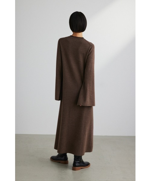 STYLEMIXER（スタイルミキサー）の「バイカラースリーブニットワンピース（ワンピース・レディース・ブラック/ライトブラウン・SMALL/MEDIUM）」の14枚目の写真