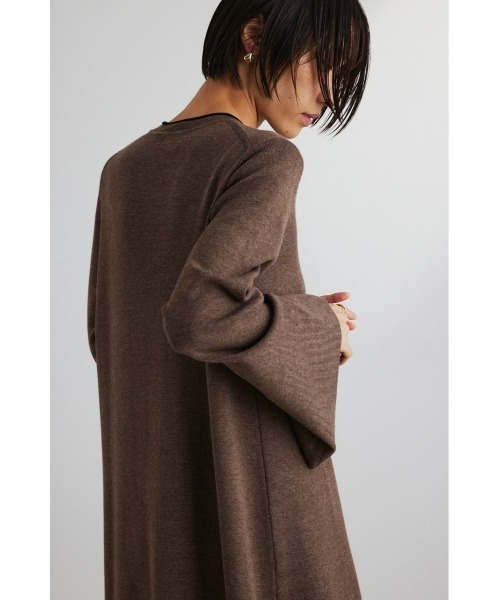 STYLEMIXER（スタイルミキサー）の「バイカラースリーブニットワンピース（ワンピース・レディース・ブラック/ライトブラウン・SMALL/MEDIUM）」の15枚目の写真