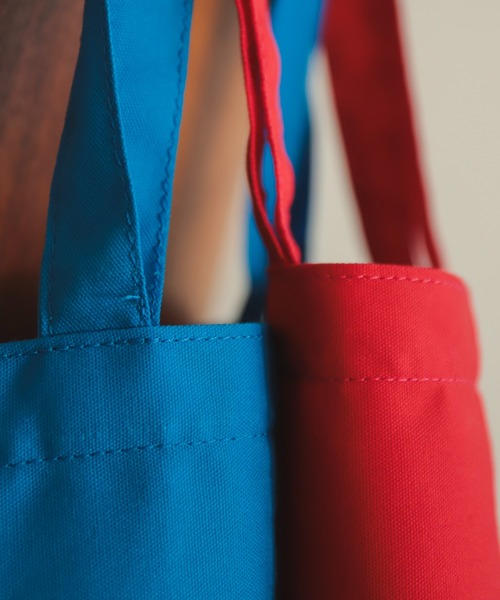 rapiecage（ラピエサージュ）の「コットンオックスプリントトート（トートバッグ・レディース・レッド/ブルー・FREE）」の5枚目の写真