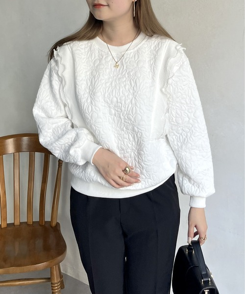 prose verse（プロズヴェール）の「花柄キルティングパールプリーツプルオーバー（スウェット・レディース・ブラック/オフホワイト・ﾌﾘ-）」の22枚目の写真