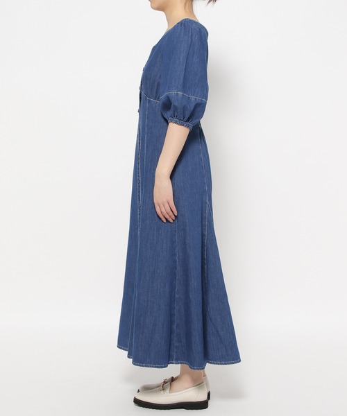 mysty woman（ミスティウーマン）の「［追加1］デニムエンパイアワンピース 190564（ワンピース・レディース・ブルー/ブラック/ライトブルー・FREE）」の13枚目の写真
