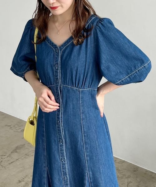 mysty woman（ミスティウーマン）の「［追加1］デニムエンパイアワンピース 190564（ワンピース・レディース・ブルー/ブラック/ライトブルー・FREE）」の21枚目の写真