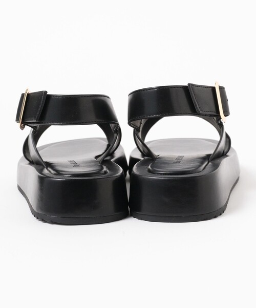 Ray BEAMS（レイビームス）の「Ray BEAMS / クロス ベルト サンダル（サンダル・レディース・オフホワイト/ブラック・36/37/38）」の18枚目の写真