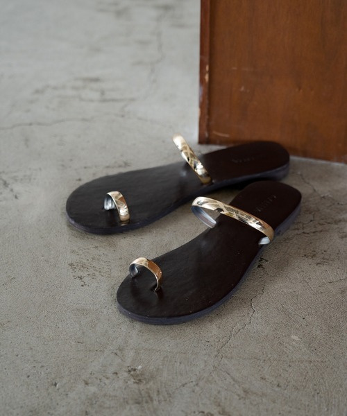 LOUNGEDRESS（ラウンジドレス）の「【GALENA/ガレナ】ラバーサンダル（サンダル・レディース・シルバー/ゴールド・36/37/38）」の6枚目の写真