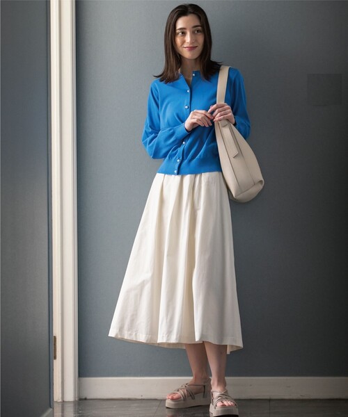 OPAQUE.CLIP(オペークドットクリップ)の「◆アシンメトリー タックフレアスカート【UVケア】(スカート・レディース・ホワイト系/ブラック/キャメル・40/38/36)」の7枚目の写真