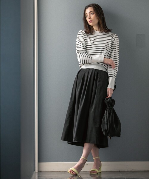 OPAQUE.CLIP(オペークドットクリップ)の「◆アシンメトリー タックフレアスカート【UVケア】(スカート・レディース・ホワイト系/ブラック/キャメル・40/38/36)」の11枚目の写真