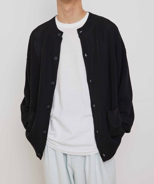 ADAM ET ROPE'(アダムエロペ)の「エクストラドライタッチ クルーネック オーバーサイズ カーディガン(カーディガン/ボレロ・メンズ・ブラック/ブラウン/グリーン系その他・M/L)」の14枚目の写真