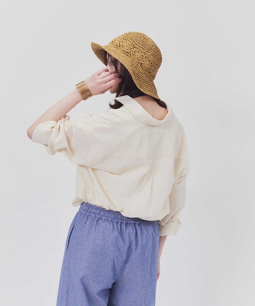 Right-on（ライトオン）の「【HONEYSUCKLE ROSE】サラサラリネン混長袖シャツ（シャツ/ブラウス・レディース・グレー/オフホワイト/ピンク/ブルー・M/L）」の8枚目の写真