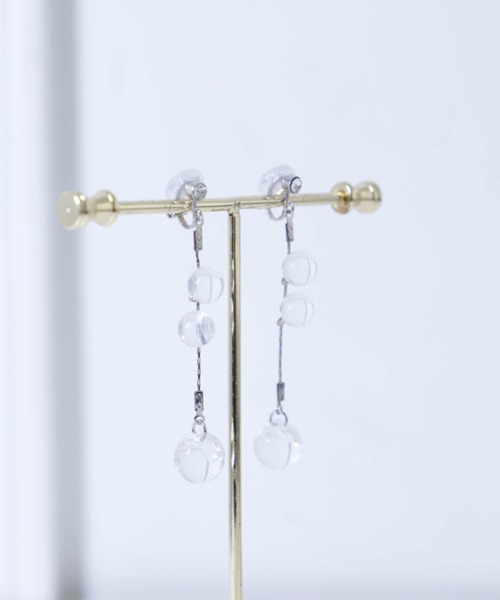 Cupid Heart(キューピッドハート)の「【Cupid Heart】結婚式アクセサリー 大粒クリアパールドロップイヤリング(イヤリング・レディース・ゴールド/シルバー・MEDIUM)」の11枚目の写真